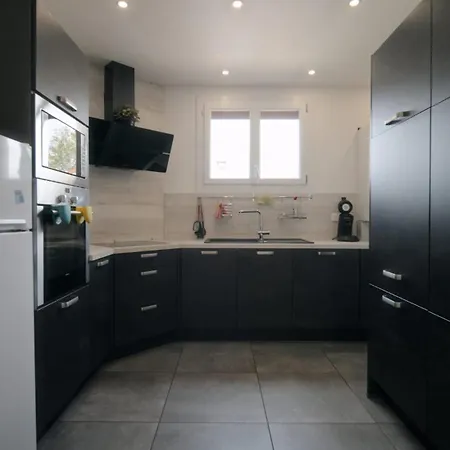 Agreable Maison Pour 8 Personnes *